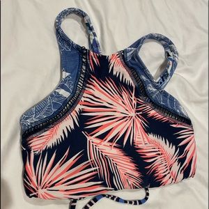Maaji reversible high neck swimsuit top. Size XL. Barely worn!